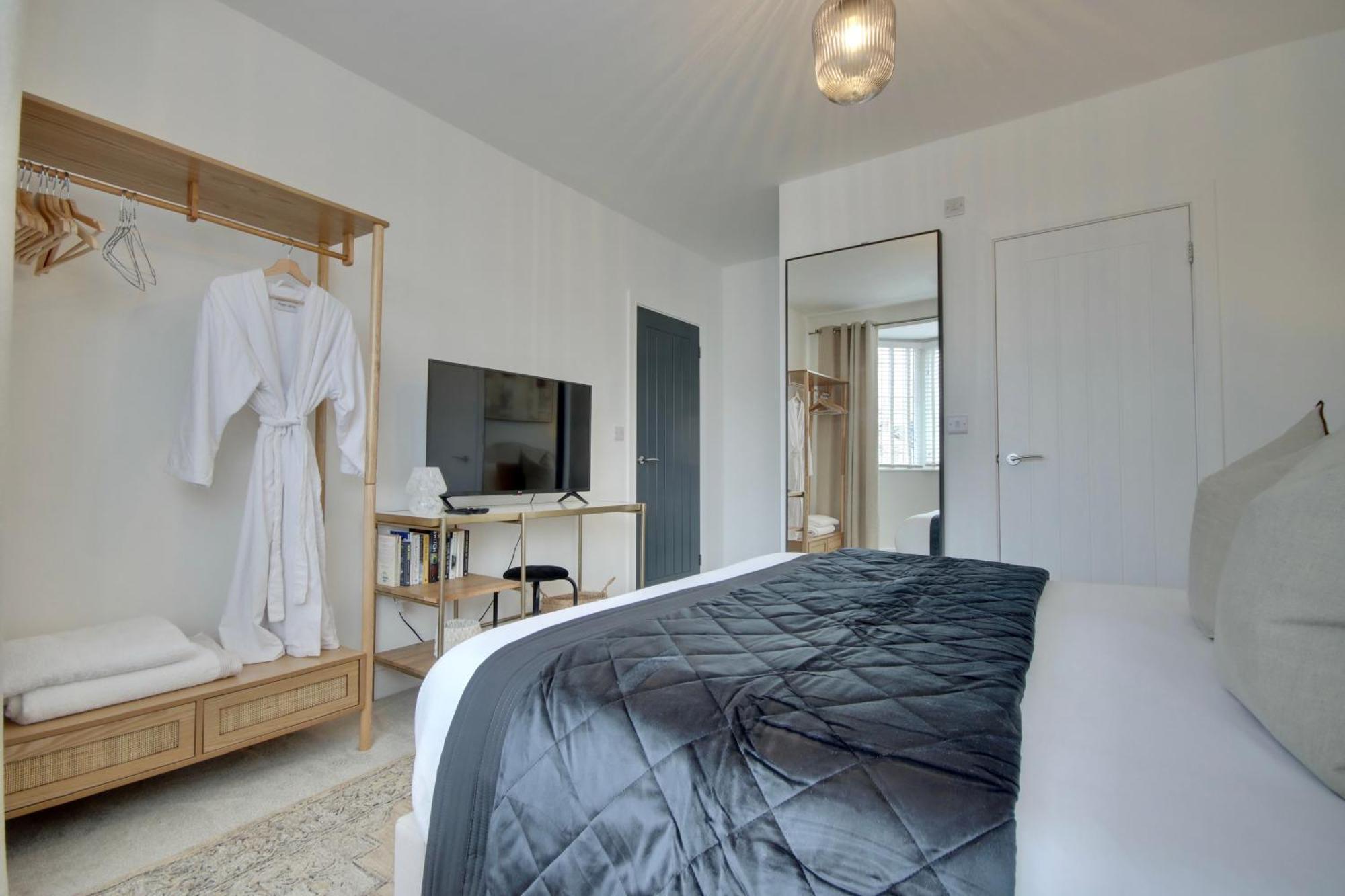 Clover Lodge Portsmouth Luxury Home With Off Road Free Parking Buitenkant foto