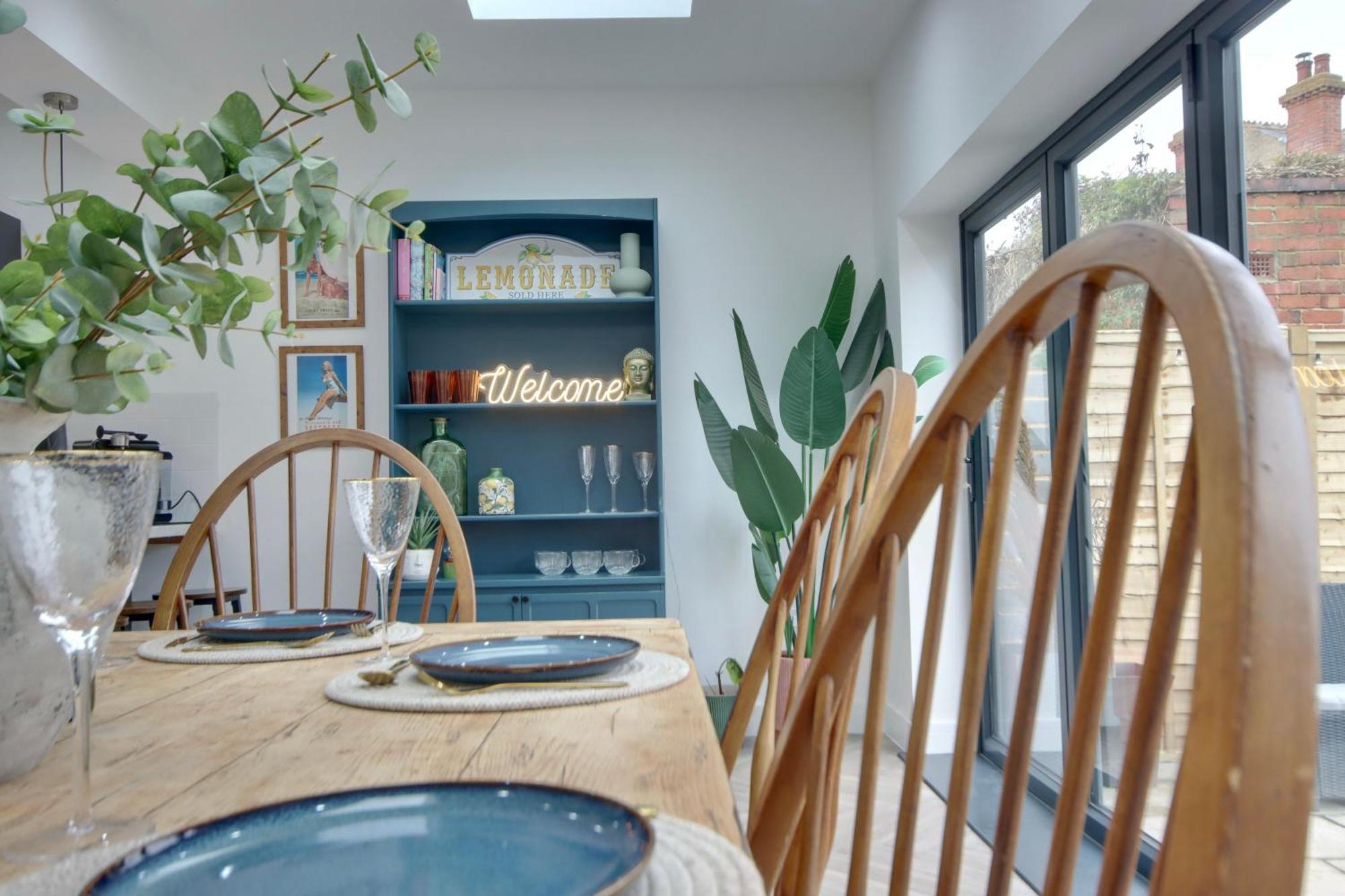 Clover Lodge Portsmouth Luxury Home With Off Road Free Parking Buitenkant foto