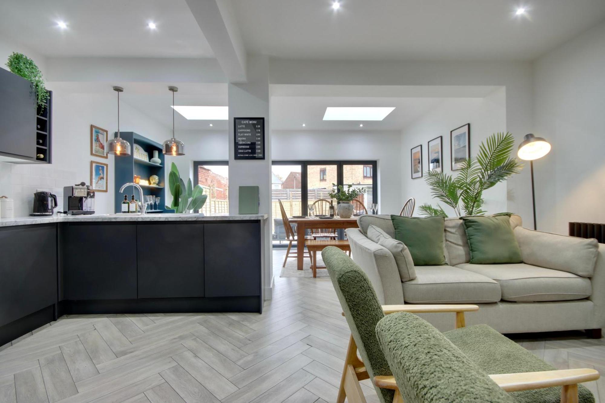 Clover Lodge Portsmouth Luxury Home With Off Road Free Parking Buitenkant foto